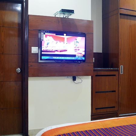 Hotel Trinity Corporate Udyog Vihar à Gurgaon Extérieur photo